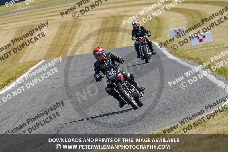 cadwell park;cadwell park photographs;cadwell trackday photographs;enduro digital images;event digital images;eventdigitalimages;peter wileman photography;racing digital images;trackday digital images;trackday photos